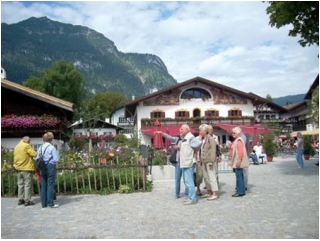 Garmisch-Partenkirchen - Phố núi đầy hoa_5