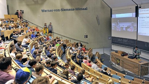 Uni Standort Erlangen Nuernberg