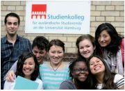 Thông báo về việc đăng ký thi Dự bị Đại học tại Trường Dự bị Đại học Hamburg