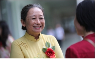 Huy chương to&aacute;n quốc tế đang l&agrave;m g&igrave;, ở đ&acirc;u?_1