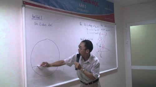 Huyền thoại thi To&aacute;n&rdquo; L&ecirc; B&aacute; Kh&aacute;nh Tr&igrave;nh: Nếu muốn thay đổi th&igrave; về m&agrave; thay đổi - 2