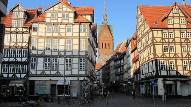 Thành phố Hannover với Đường chỉ đỏ dẫn tới các điểm tham quan - 0 Thành phố Hannover với Đường chỉ đỏ dẫn tới các điểm tham quan - 0