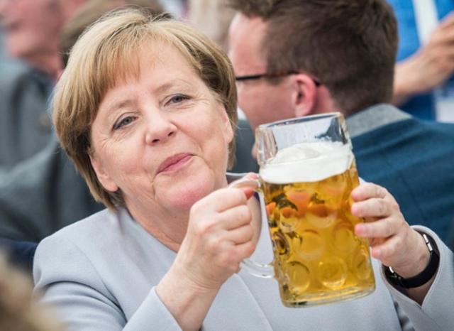 Nữ tướng Angela Merkel tái đắc cử Thủ tướng Đức nhiệm kỳ 4 - 0 Nữ tướng Angela Merkel tái đắc cử Thủ tướng Đức nhiệm kỳ 4 - 0