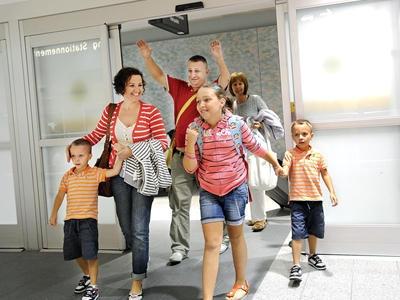 Hướng dẫn cách làm thư mời người thân qua thăm cho sinh viên ở Đức - 0 Hướng dẫn cách làm thư mời người thân qua thăm cho sinh viên ở Đức - 0