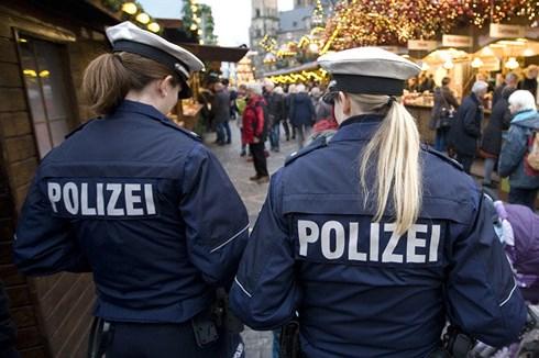 Bonn: Đức phát hiện bưu kiện khả nghi tại chợ Giáng sinh - 0