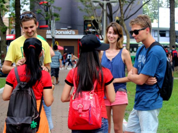 Bạn cần nằm lòng những điều về văn hóa giao tiếp sau khi đi du học Đức - 0 Bạn cần nằm lòng những điều về văn hóa giao tiếp sau khi đi du học Đức - 0