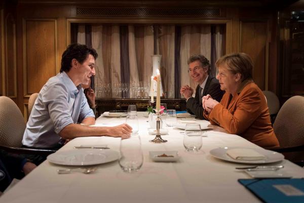Cuộc sống thường nhật của nữ Thủ tướng quyền lực Angela Merkel - 6 Cuộc sống thường nhật của nữ Thủ tướng quyền lực Angela Merkel - 6