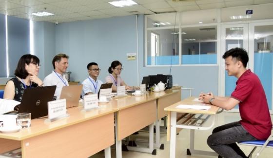 Lời giải cho thí sinh bị lỡ du học